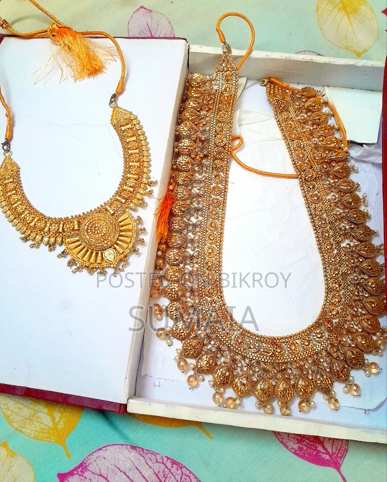 2 Set Jewellery for Wedding or Akth, Intact Color