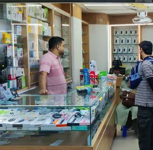 Mobile Shop for Sale