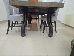 মিটিং টেবিল এবং চেয়ার