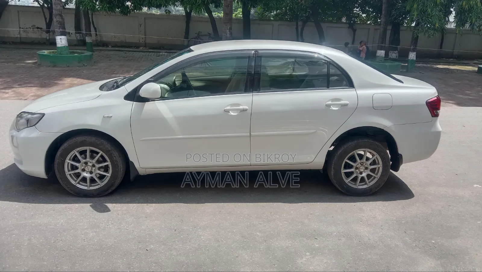 Toyota Axio 2011 Pearl