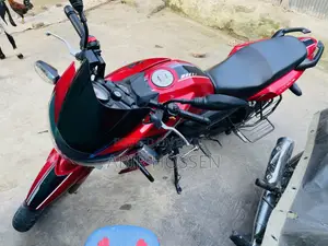 টিভিএস অ্যাপাচে আরটিআর ১৬০ ২ভি ২০২৩ রেড