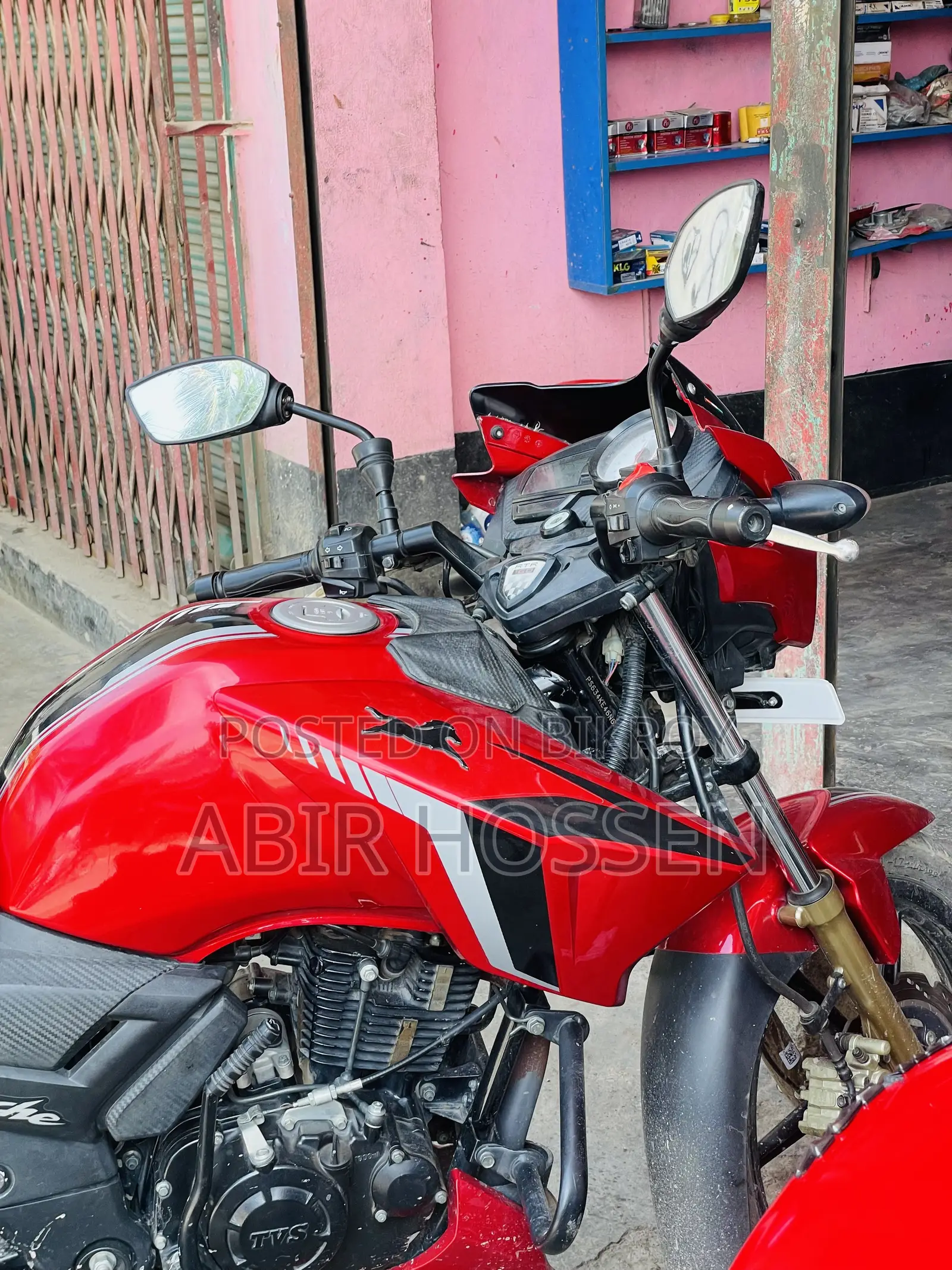 টিভিএস অ্যাপাচে আরটিআর ১৬০ ২ভি ২০২৩ রেড