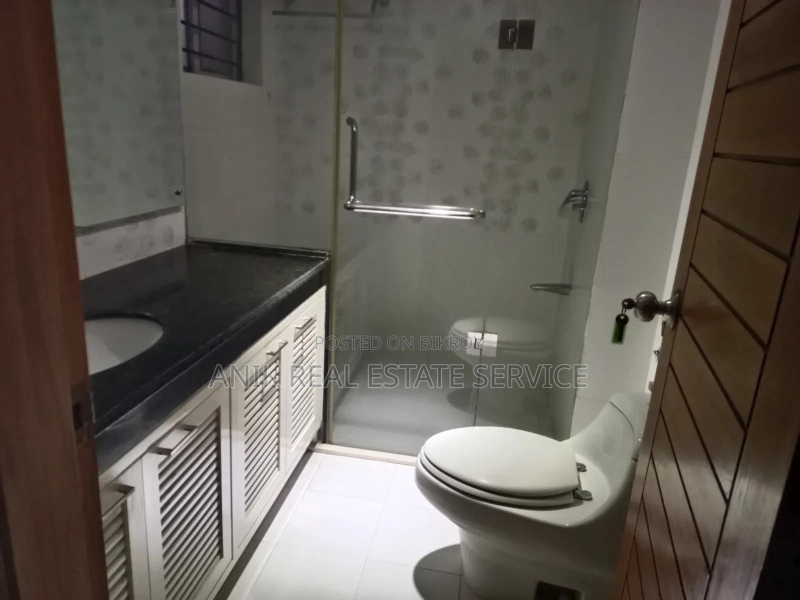 Furnished 3-Bedroom Apartment in Anik Real Estate, Gulshan for rent