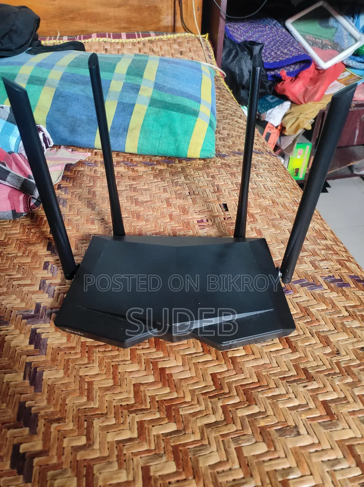 টেন্ডা এসি১২০০ রাউটার