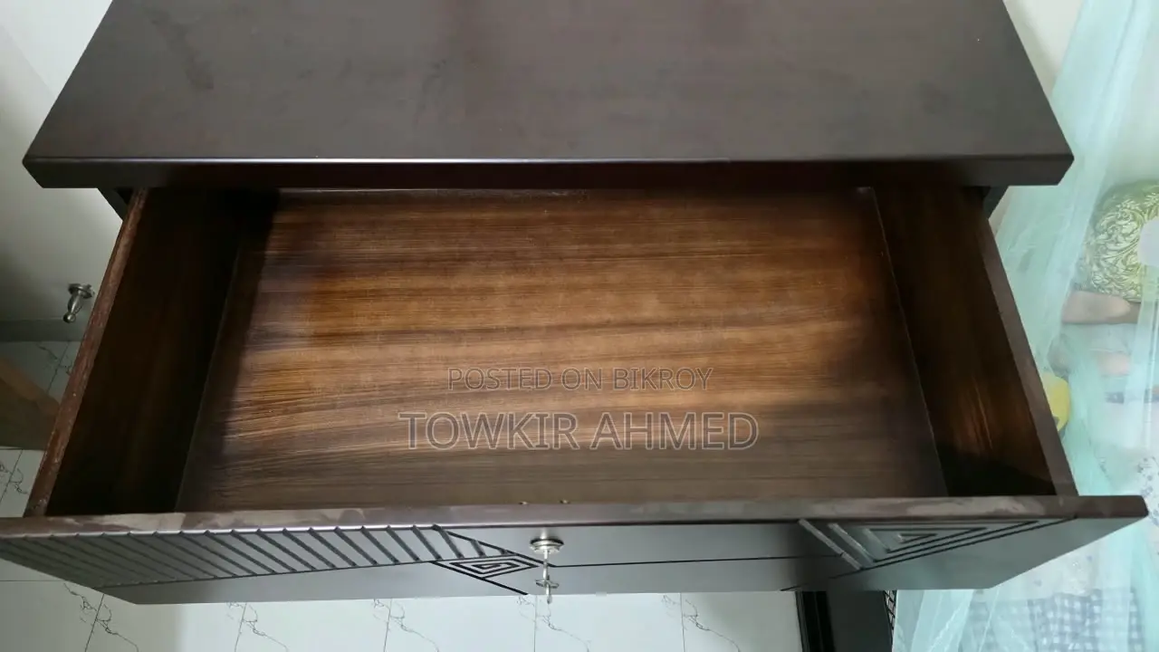 Premium Baby Wardrobe / Drawer Unit (Brand New Condition)