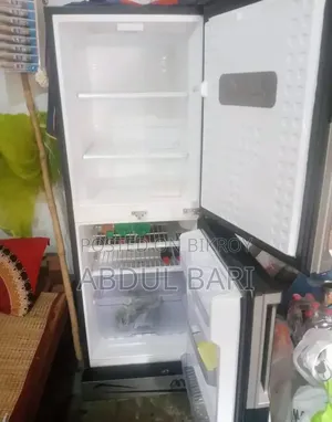 রেফ্রিজারেটর সেল