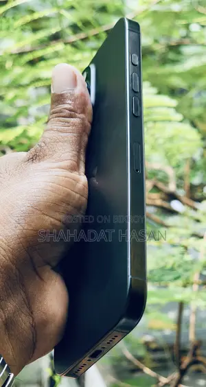 অ্যাপল আইফোন ১৬ প্রো ম্যাক্স ২৫৬ জিবি ব্ল্যাক