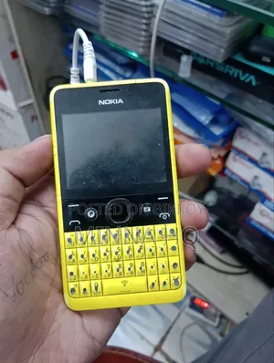 নোকিয়া আশা ২১০ ইয়েলো