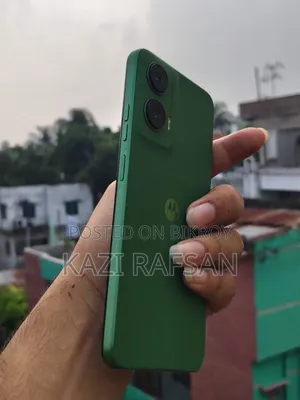মোটোরোলা মোটো জি৩৫ ১২৮ জিবি সবুজ