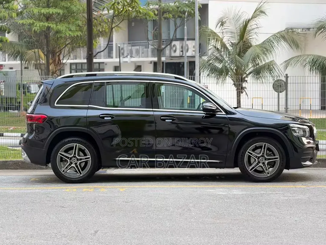 Mercedes-Benz GLB-Class GLB 200 4MATIC 2022 Black
