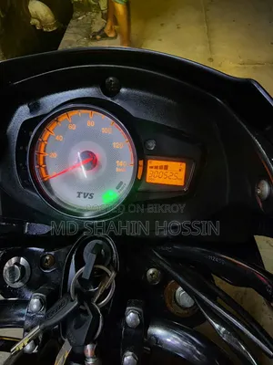 টিভিএস মেট্রো প্লাস ২০১৯ কালো