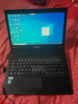 Laptop 4GB Intel Core i5 HDD 1T