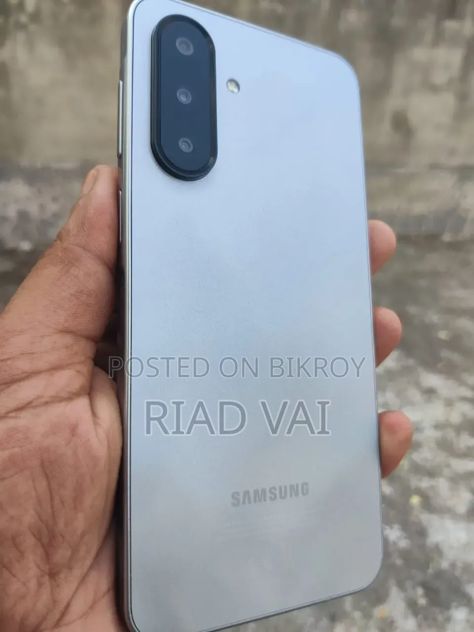 Samsung Galaxy A17 128 GB Gray