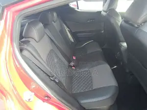 Toyota C-HR 2021 Red