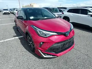 Toyota C-HR 2021 Red
