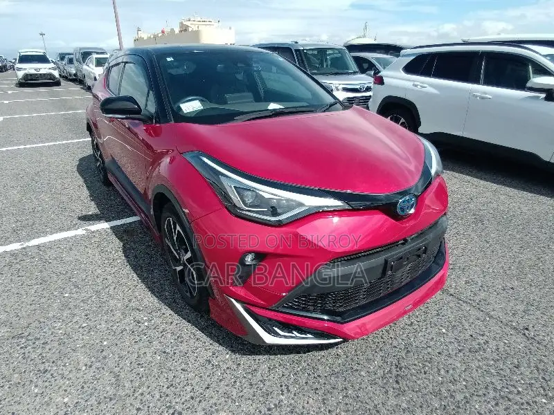 Toyota C-HR 2021 Red