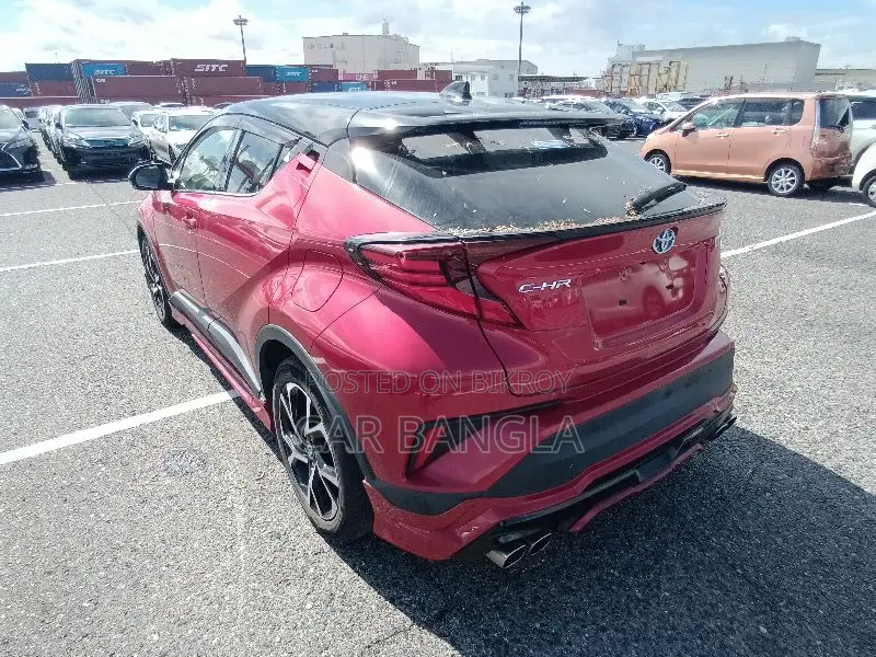 Toyota C-HR 2021 Red