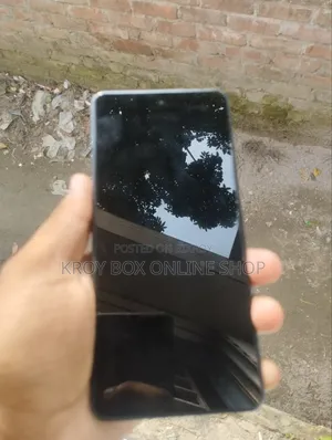 টেকনো ক্যামন ২০ ২৫৬ জিবি ব্লু