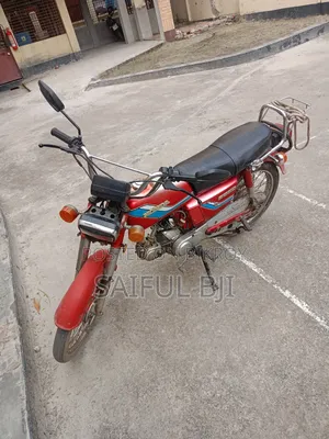 Honda VF 1996 Red