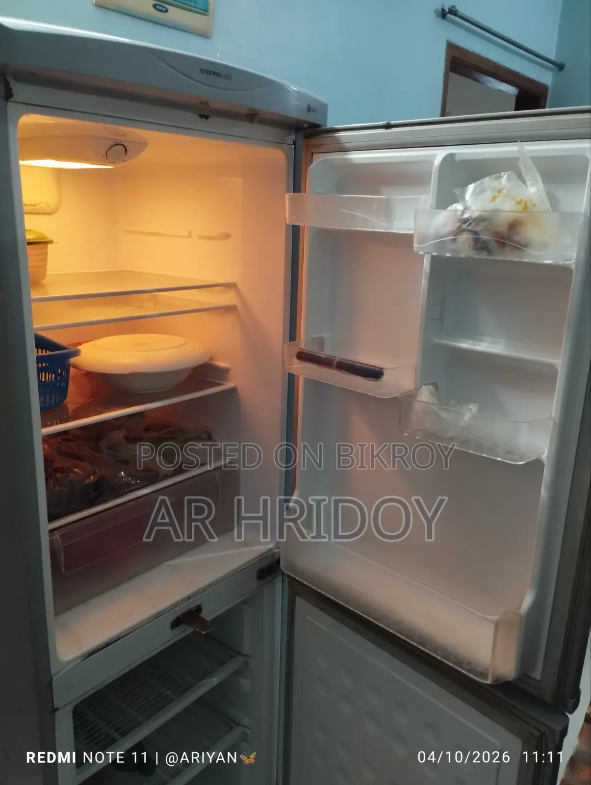 LG ExpressCool Bottom Freezer Fridge