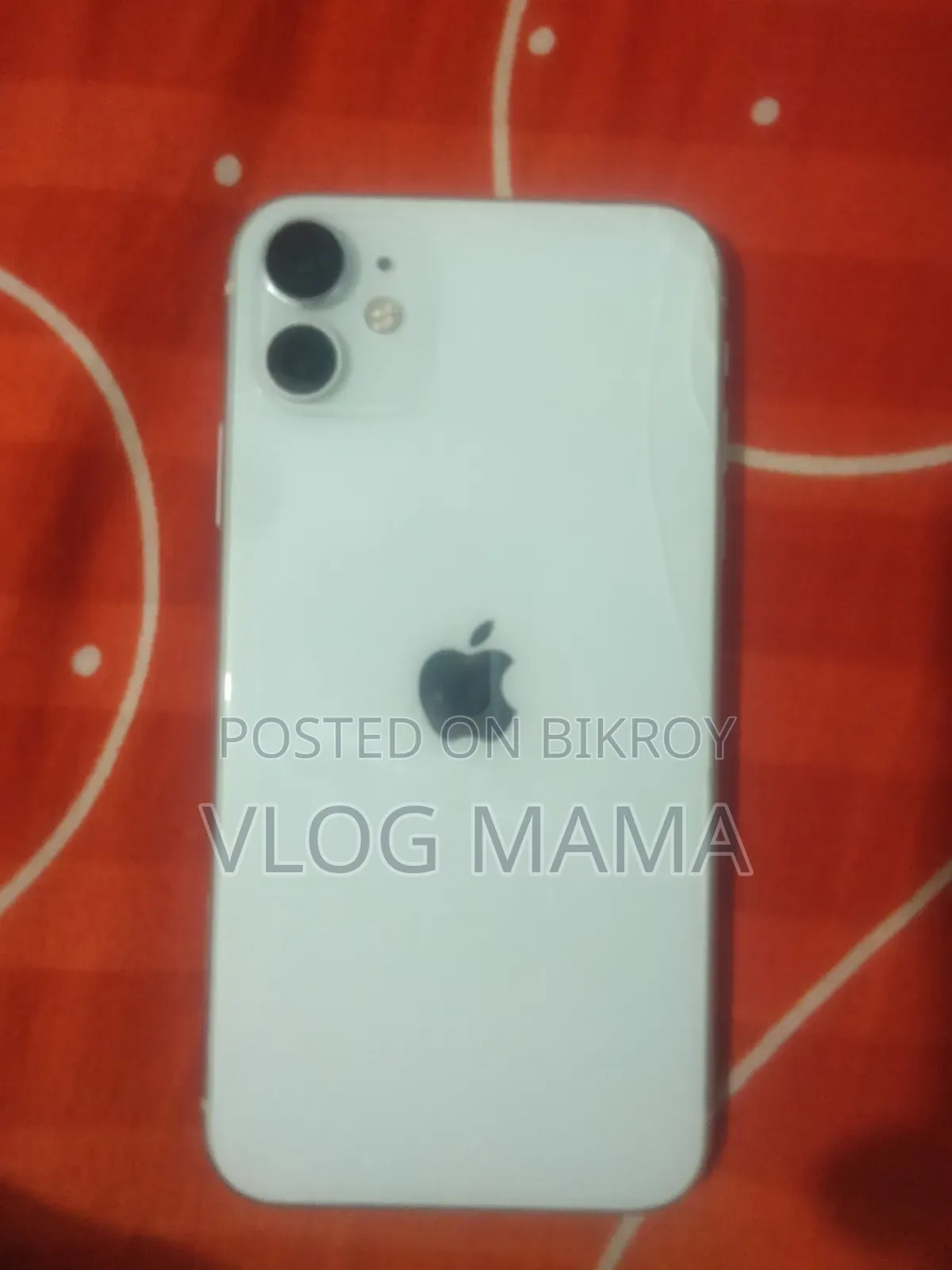 অ্যাপল আইফোন ১১ ১২৮ জিবি হোয়াইট