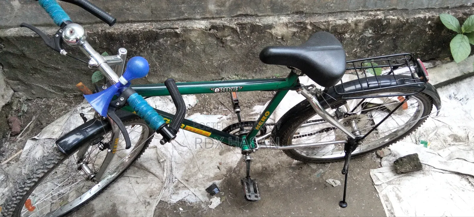 Bought 3 months ago, 99% fresh condition, selling because I need money