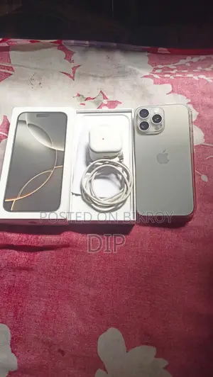 অ্যাপল আইফোন ১৬ প্রো ম্যাক্স ২৫৬ জিবি সিলভার