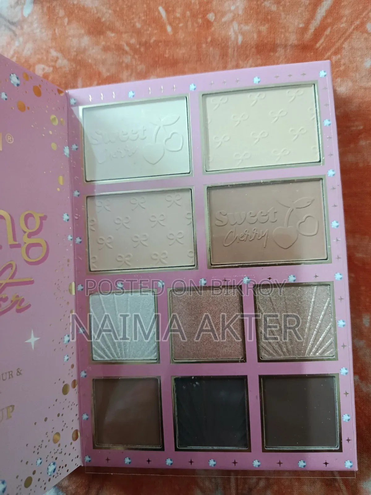 Makeup Book