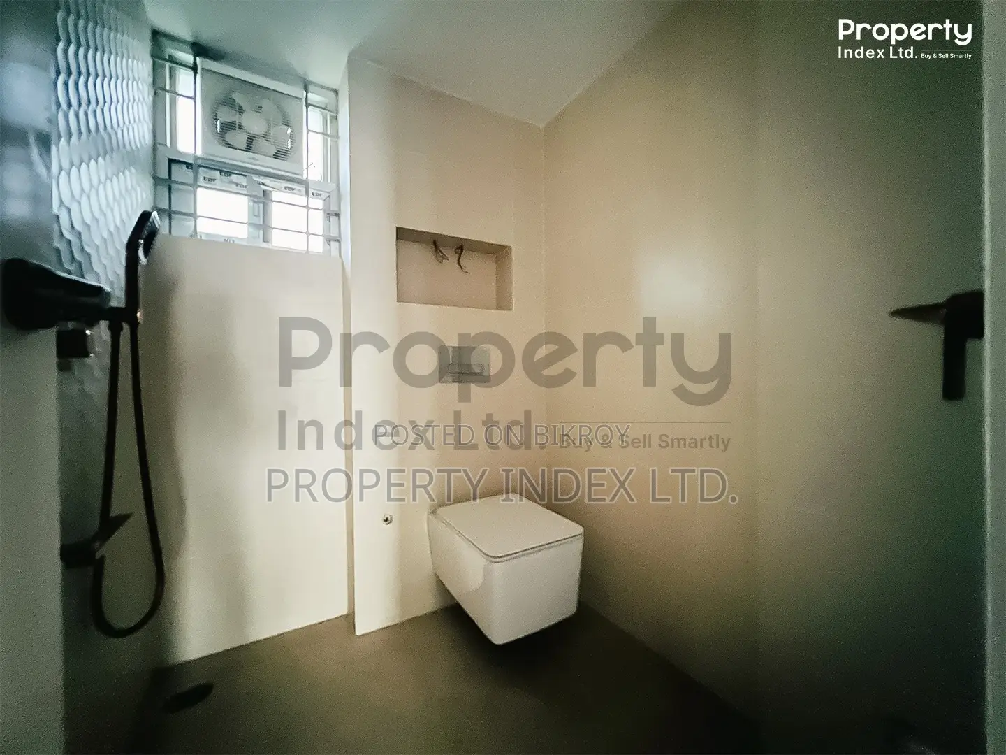 3bdrm Apartment in Property Index Ltd, Basundhara for sale
