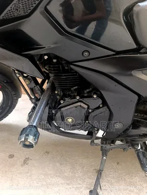 Bajaj Pulsar NS 160 2023 Black