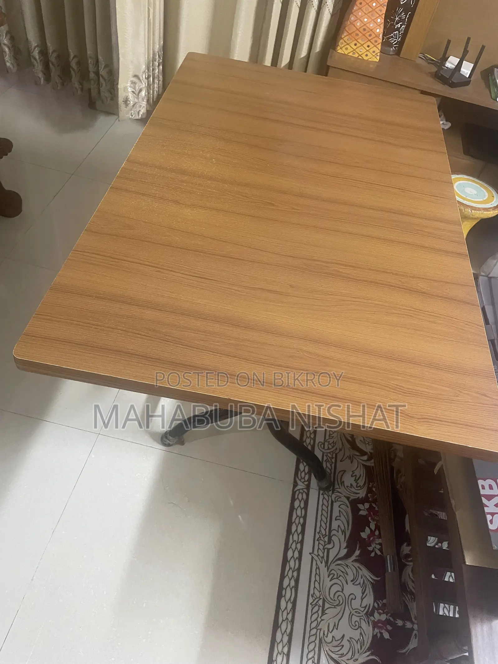 Reading Table