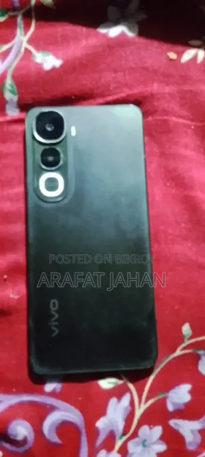 Vivo Y400 Pro ২৫৬ জিবি গ্রিন