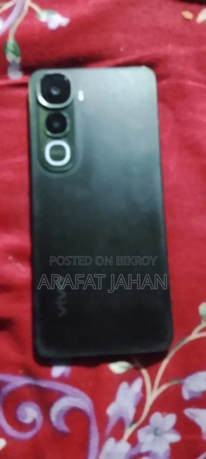 Vivo Y400 Pro ২৫৬ জিবি গ্রিন