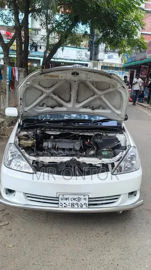 টয়োটা অ্যালিওন ২০০৬ সাদা