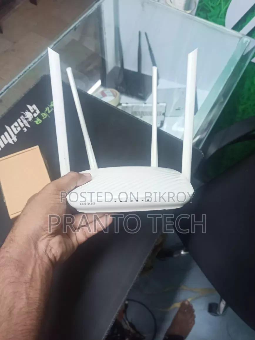 টেন্ডা এফ৯ ওয়াইফাই রাউটার