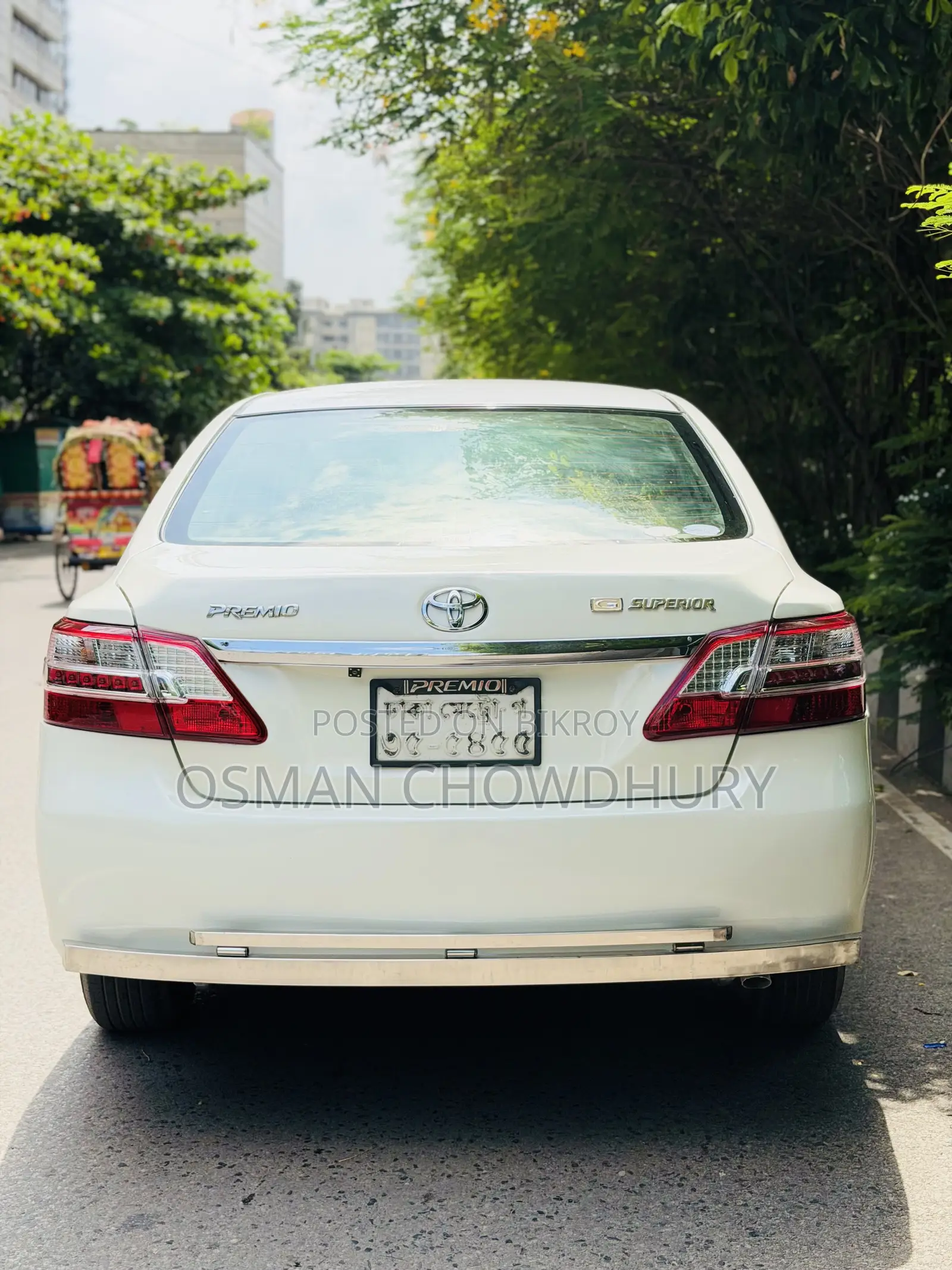 টয়োটা প্রিমিও ২০১০ পার্ল