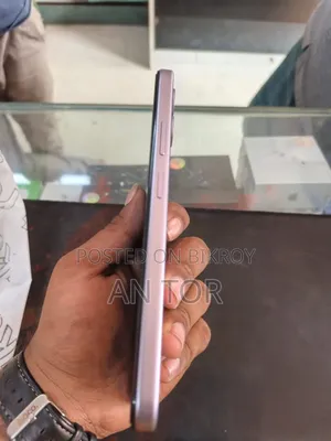 নতুন রিয়েলমি সি১০০আই ৬৪ জিবি পার্পল