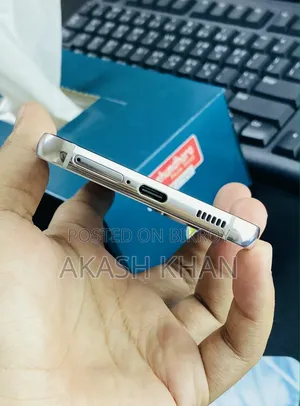 স্যামসাং গ্যালাক্সি এস২২ ৫জি ২৫৬ জিবি সাদা