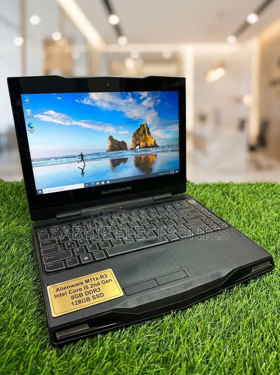 Laptop Alienware M11X-R3 8GB Intel Core i5 SSD 128GB