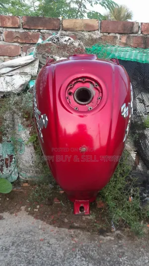 পালসার ইউজি৪ ট্যাংক বিক্রি। মেরামত প্রয়োজন