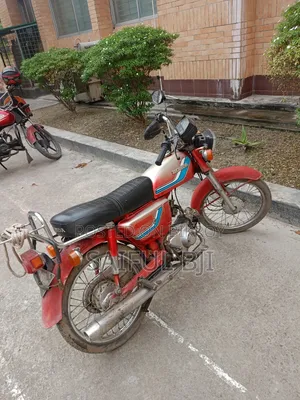 Honda VF 1996 Red