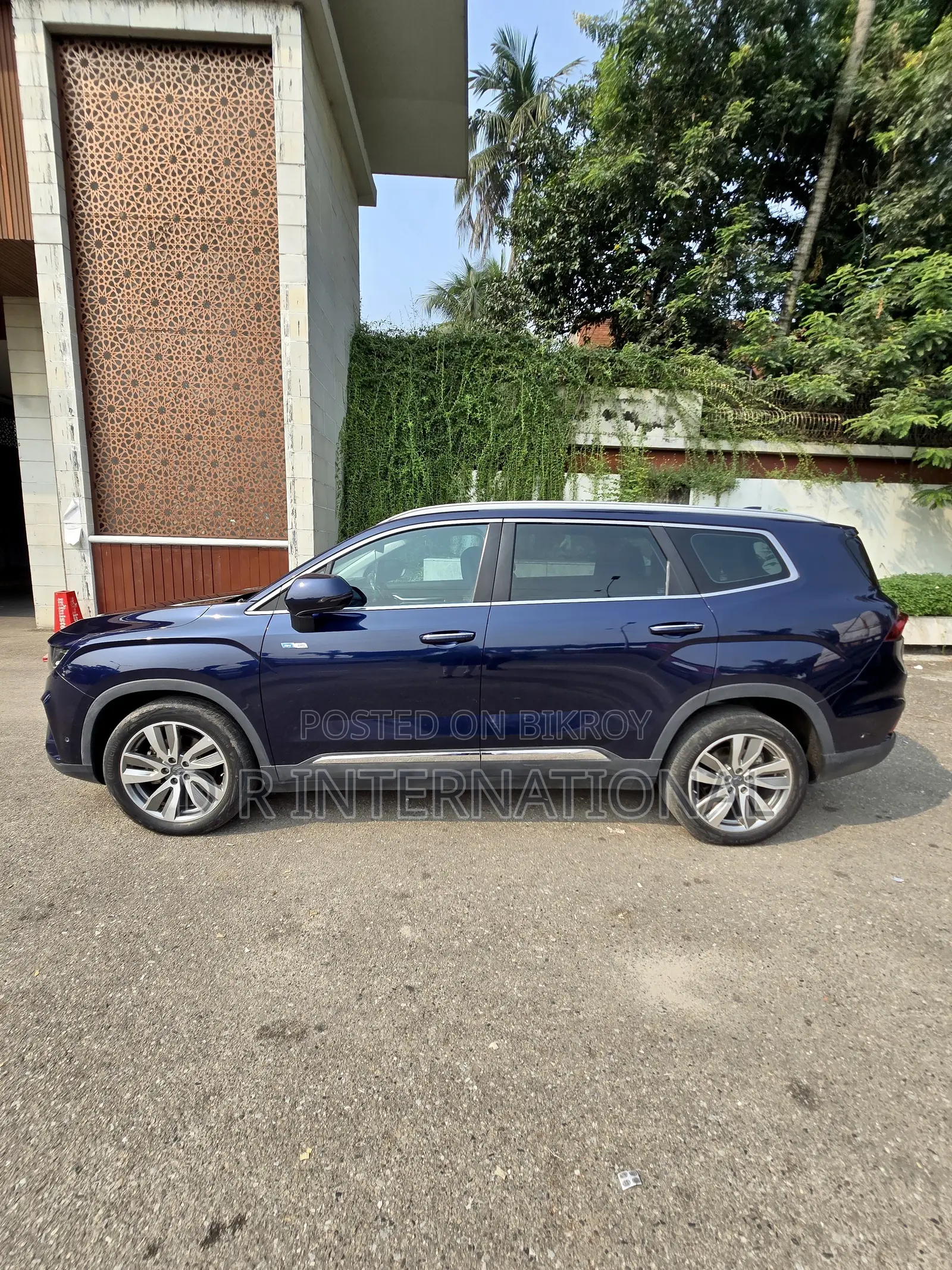 Proton X70 2023 Blue