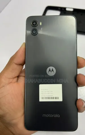 মটোরোলা মোটো ই৩২ ৬৪ জিবি কালো