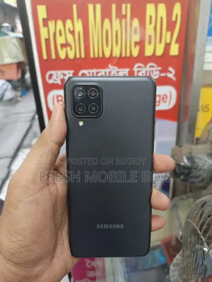 স্যামসাং গ্যালাক্সি এ১২ ৬৪ জিবি ব্ল্যাক