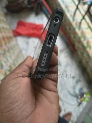 Tecno Pova 4 128 GB Silver