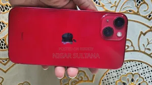 Apple iPhone 13 128 GB Red