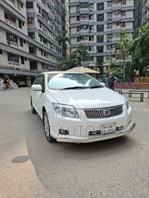 টয়োটা এক্সিও ২০০৮ সাদা