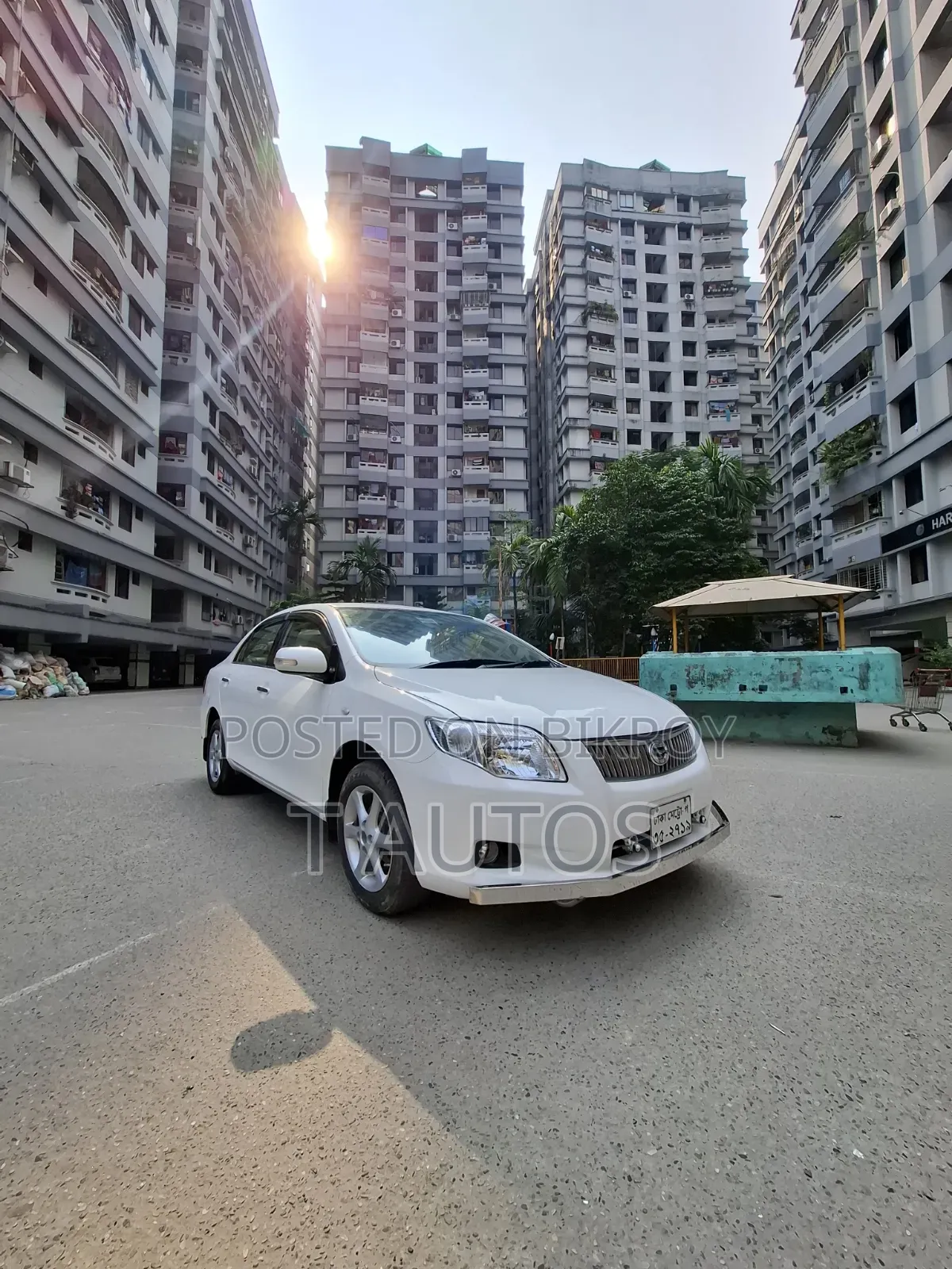টয়োটা এক্সিও ২০০৮ সাদা