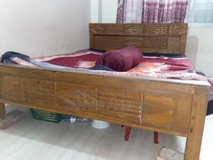 এই ফার্নিচার ২টি বিক্রি করা হবে, অনেক সীমিত টাকায়
