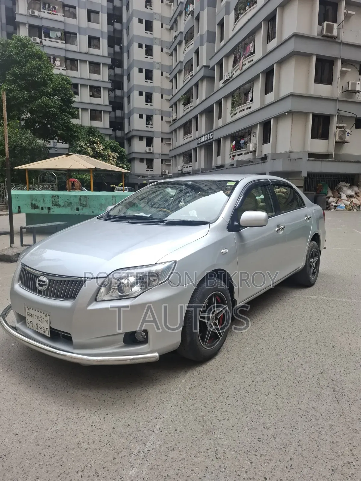 টয়োটা এক্সিও ২০০৭ রৌপ্য